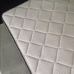 Full Size Mattress , Boxspring and rails !!